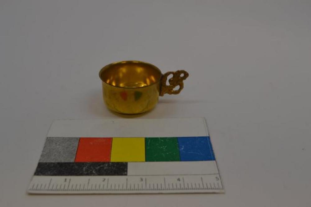 Cup